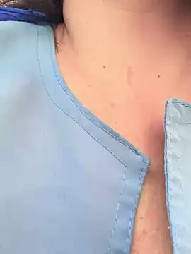 Snapshot of NATHALIA-28_ chatting on September 26, 2025, 12:23 pm NATHALIA-28  online show from September 26, 2025, 12:23 pm