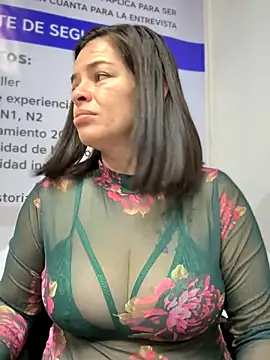 Snapshot of NATHALIA-28_ chatting on October 28, 2025, 12:26 pm NATHALIA-28  online show from October 28, 2025, 12:26 pm