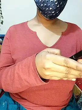 Snapshot of Nilanjona-Ray chatting on January 12, 2026, 5:14 am Nilanjona-Ray online show from January 12, 2026, 5:14 am