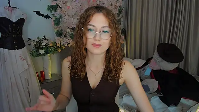 Snapshot of SereneFlame chatting on October 29, 2025, 4:06 pm SereneFlame online show from October 29, 2025, 4:06 pm