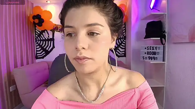 1Sloppy Fox4 online show from October 23, 2025, 8:51 pm