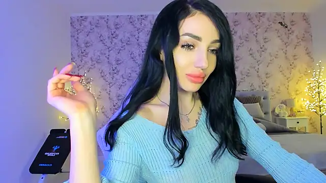 NancyLovee  online show from December 21, 2025, 9:04 pm