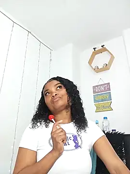 Snapshot of gianna_smith chatting on February 28, 2026, 8:52 pm gianna smith online show from February 28, 2026, 8:52 pm