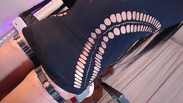 mistressbigcock777 online show from February 26, 2025, 11:09 pm