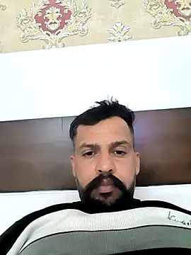 hot-po online show from March 6, 2025, 4:28 pm