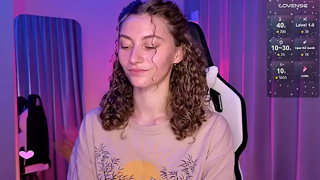 lady curls online show from February 8, 2025, 11:02 pm