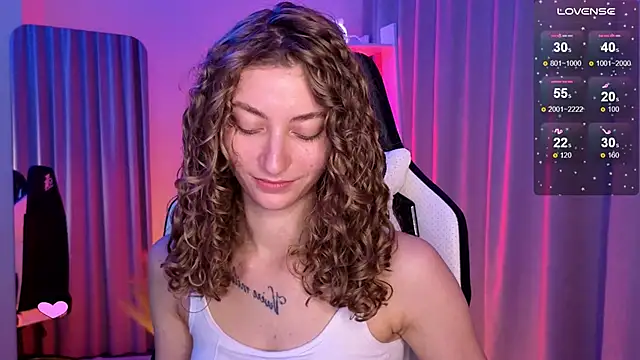 lady curls online show from January 27, 2025, 11:11 pm