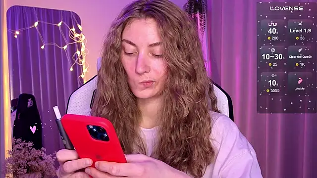 lady curls online show from March 22, 2025, 7:20 pm