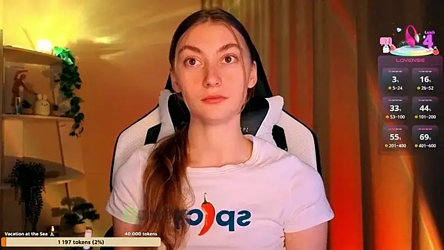 lady curls online show from April 11, 2026, 10:13 pm