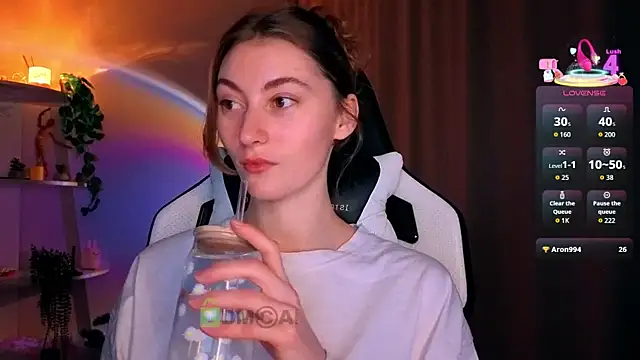 lady curls online show from March 28, 2026, 11:17 pm