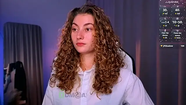 lady curls online show from September 24, 2025, 9:32 pm