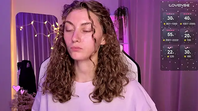 lady curls online show from March 10, 2025, 10:02 pm