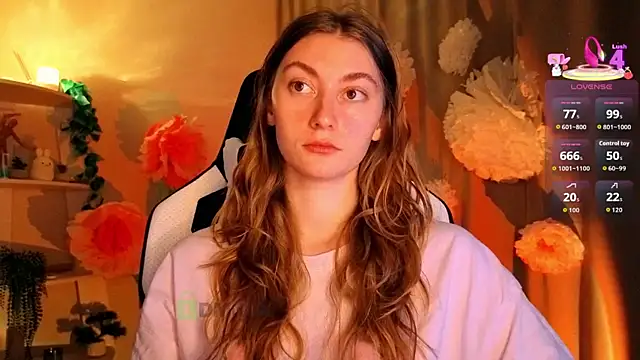 lady curls online show from April 7, 2026, 9:38 pm