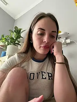 AmiLavs online show from March 14, 2026, 10:43 am