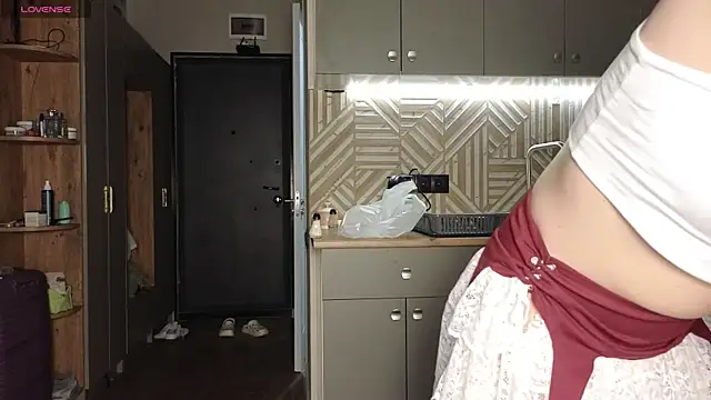 hoshina sayeri online show from September 20, 2025, 7:52 pm