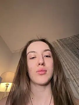 Snapshot of EmilyWi_ chatting on February 25, 2026, 10:09 pm EmilyWi online show from February 25, 2026, 10:09 pm