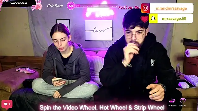 MrAndMrsSavage online show from January 24, 2025, 7:49 pm