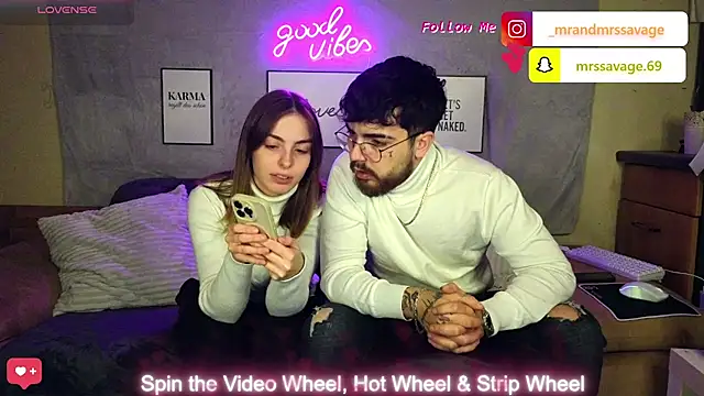 MrAndMrsSavage online show from January 10, 2025, 10:04 pm