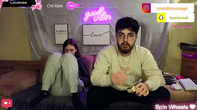 MrAndMrsSavage online show from January 27, 2025, 9:44 pm