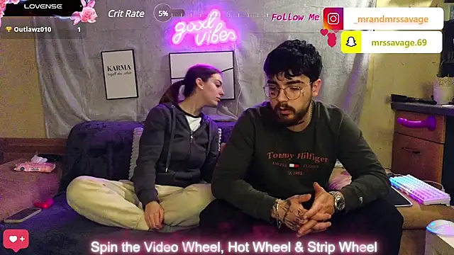 MrAndMrsSavage online show from January 19, 2025, 8:09 pm