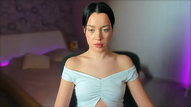 AlannaMiless online show from March 1, 2025, 5:09 am