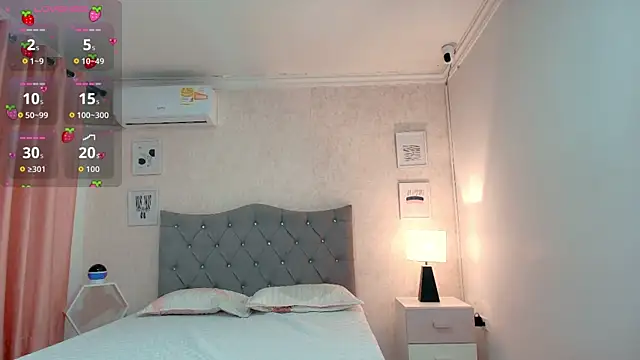 Snapshot of brooklove_doll chatting on September 19, 2025, 4:27 am brooklove doll online show from September 19, 2025, 4:27 am