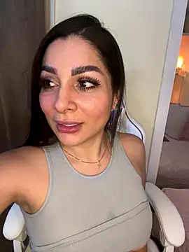 Snapshot of MOMALANA chatting on October 23, 2025, 3:00 pm MOMALANA online show from October 23, 2025, 3:00 pm