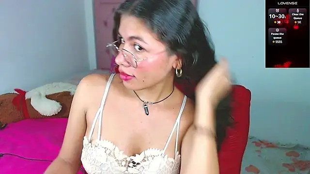 Cynthia hazel online show from December 4, 2024, 4:37 am