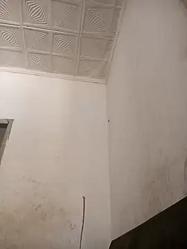 jennifergomes online show from December 3, 2025, 12:37 pm