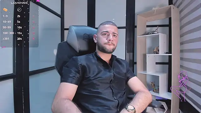 Snapshot of MaximusDick1_ chatting on September 27, 2025, 8:04 pm MaximusDick1  online show from September 27, 2025, 8:04 pm