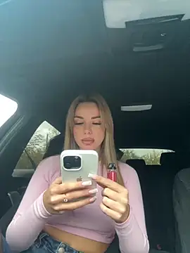 Snapshot of Gabriella_Hot_ chatting on September 25, 2025, 2:17 am Gabriella Hot online show from September 25, 2025, 2:17 am