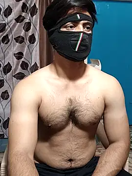 mrweapon7 online show from March 21, 2025, 6:27 am