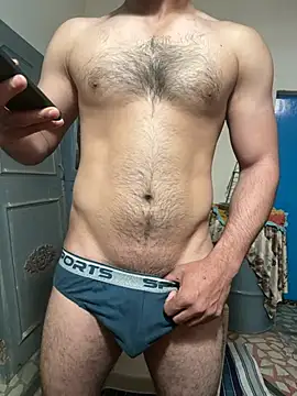 mrweapon7 online show from February 13, 2025, 6:52 am