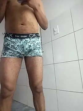 TiagosafadoFortaleza online show from January 11, 2026, 5:25 am