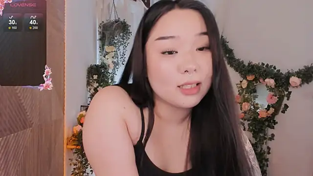 mei honey  online show from January 18, 2025, 1:40 pm