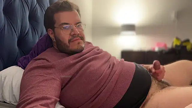 Snapshot of bearcloudcomputa chatting on January 28, 2025, 8:57 am bearcloudcomputa online show from January 28, 2025, 8:57 am