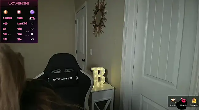 Snapshot of Brooklyn_Bee chatting on March 18, 2025, 4:18 am Brooklyn Bee online show from March 18, 2025, 4:18 am