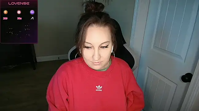 Snapshot of Brooklyn_Bee chatting on March 20, 2025, 9:24 pm Brooklyn Bee online show from March 20, 2025, 9:24 pm