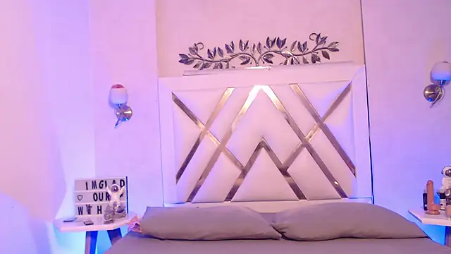 Afrodita-X online show from February 27, 2025, 1:28 pm
