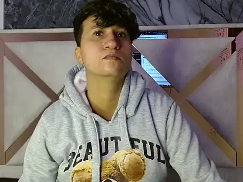 Snapshot of Im_Milan_Rs chatting on September 18, 2025, 2:36 am Im Milan Rs online show from September 18, 2025, 2:36 am