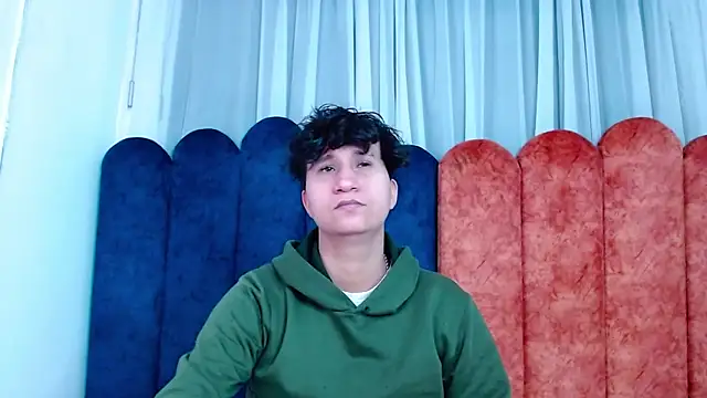 Snapshot of Im_Milan_Rs chatting on September 25, 2025, 2:50 am Im Milan Rs online show from September 25, 2025, 2:50 am