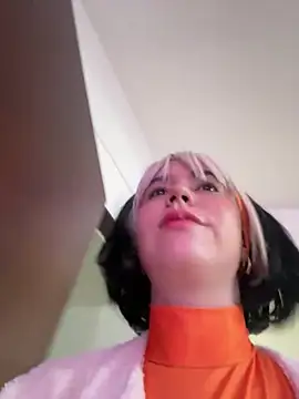 HannaSmiith online show from March 17, 2025, 1:39 pm