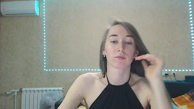 --Model--2 online show from January 8, 2025, 4:33 pm