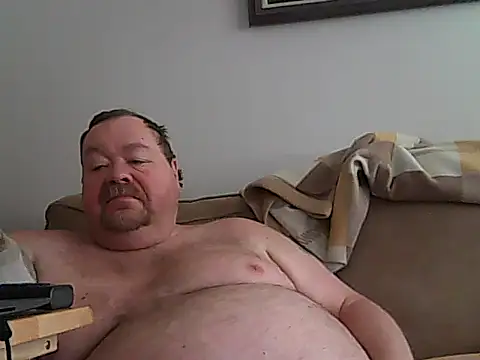 hitman 35 online show from February 21, 2026, 5:04 pm