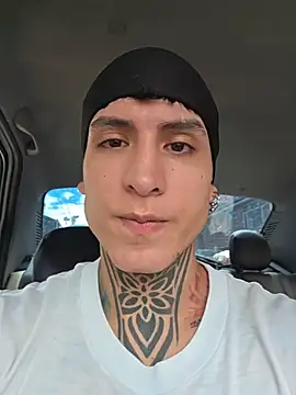 christangel 96  online show from October 18, 2025, 5:48 pm