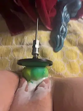 Snapshot of luisa1 chatting on September 25, 2025, 6:14 pm luisa1 online show from September 25, 2025, 6:14 pm