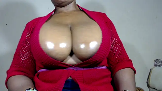 boobassymom online show from March 23, 2026, 5:35 pm