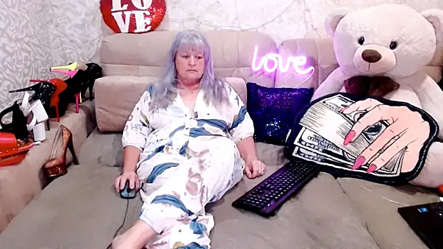 SiberiabBerry online show from May 24, 2026, 1:44 pm