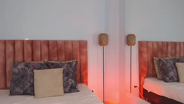 violeta leon online show from February 26, 2026, 3:50 am