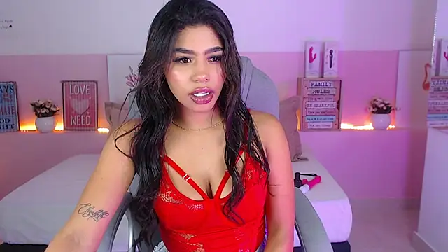 violeta leon online show from February 11, 2025, 3:18 am